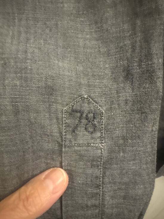 Banana Republic Men's Slim Fit Gray Slub Chambray Button Down Shirt Size M 15 x - Picture 6 of 8